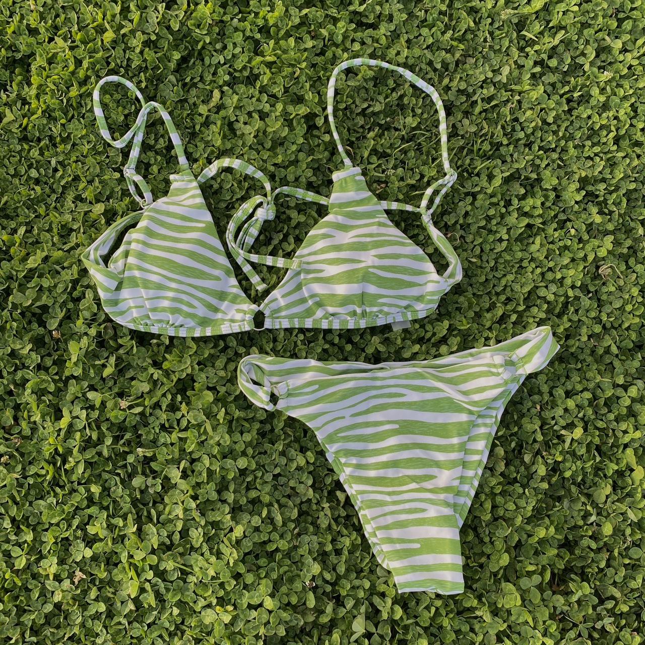 SHEIN Women's Bikinisandtankinisets Depop