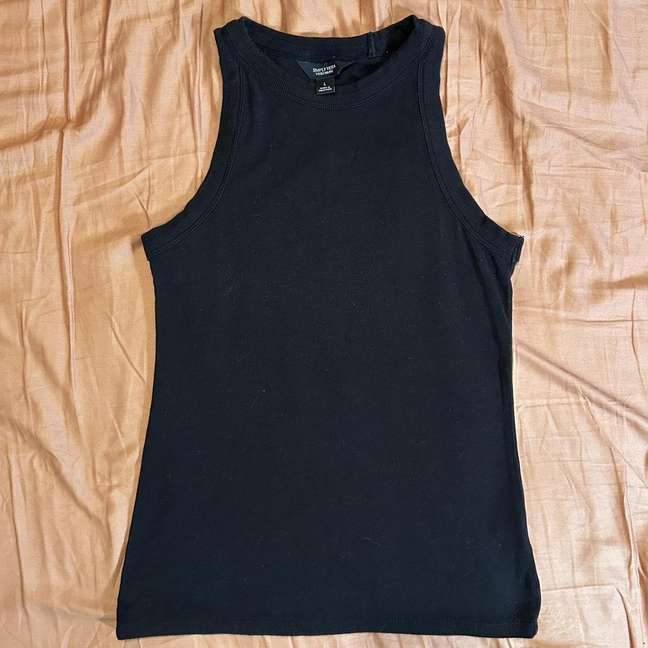 Women's size large black tank by the brand Depop