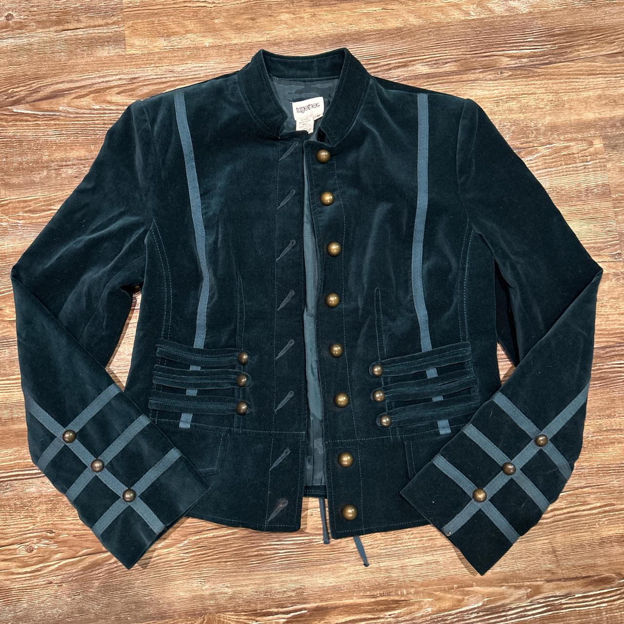 item listed by _threadvault