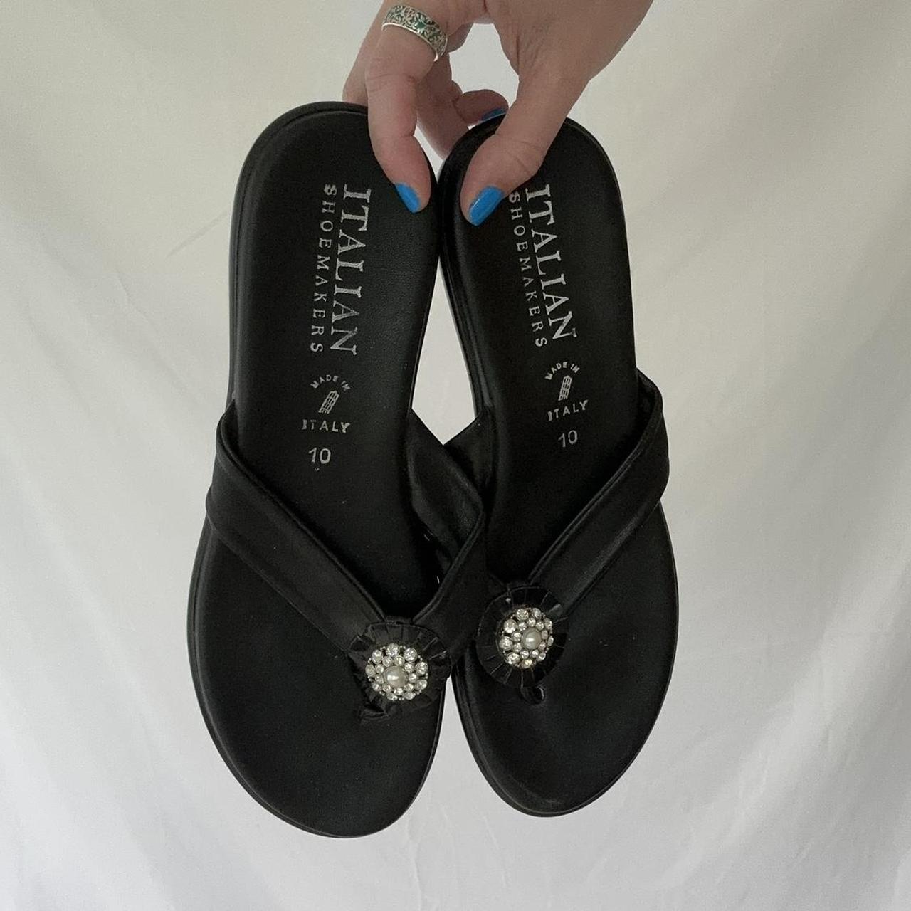 Italian shoemakers black hot sale thong sandals