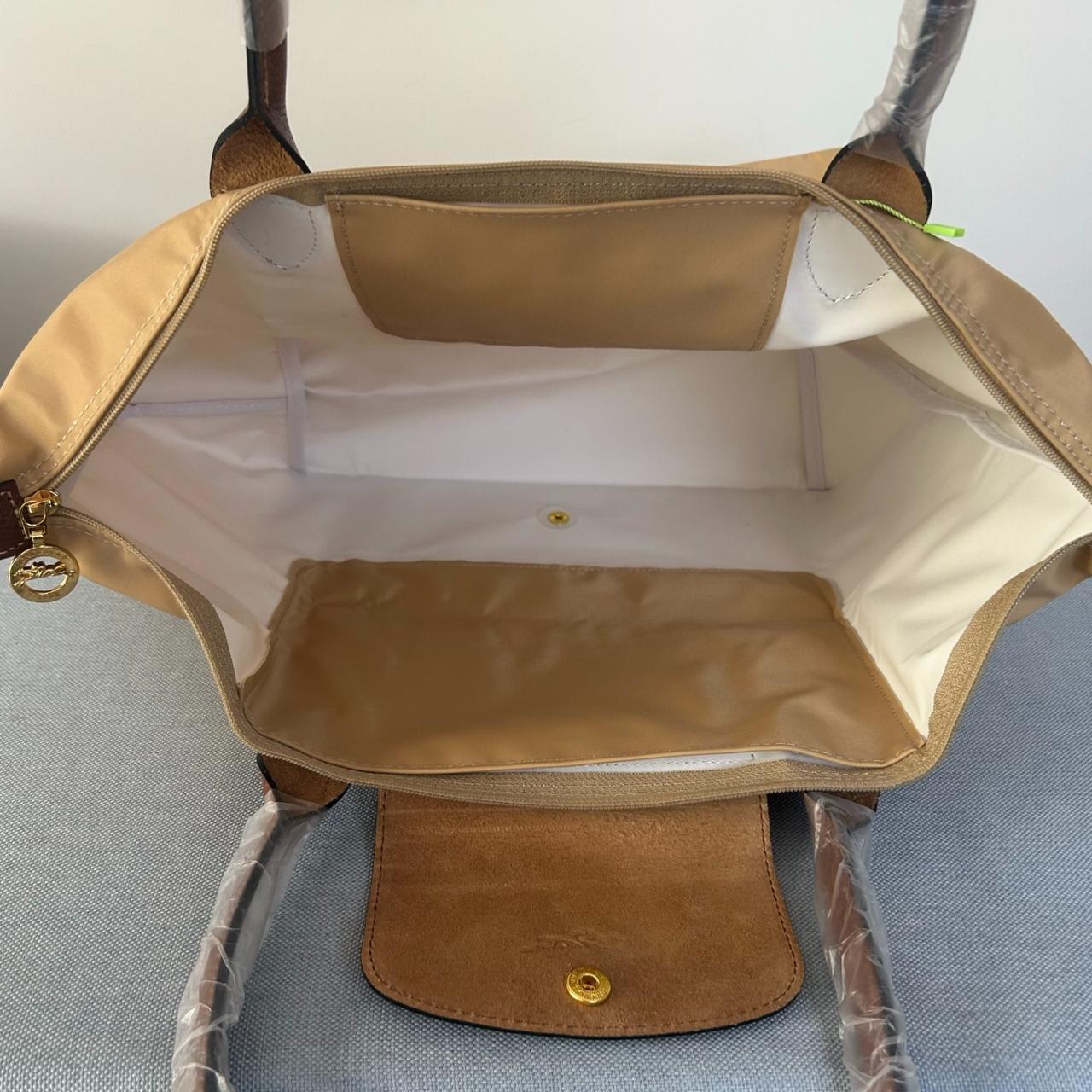 Le pliage Large Tote Bag Beige Dimensions 31 cm... Depop