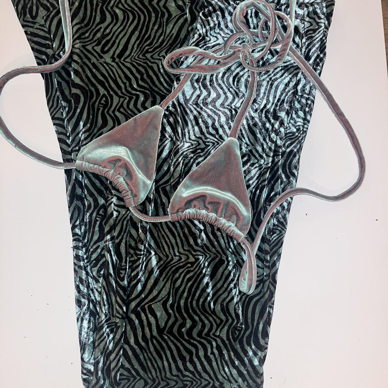 item listed by cali_girl_m