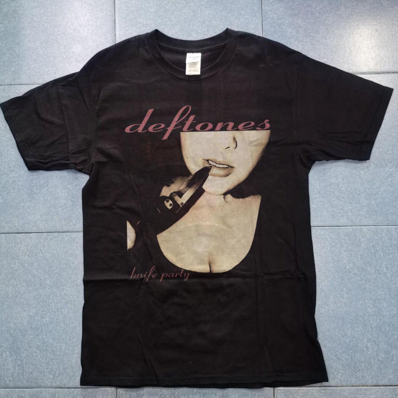 Deftones Cat T-Shirt, Vintage Deftones T-Shirt, - Depop