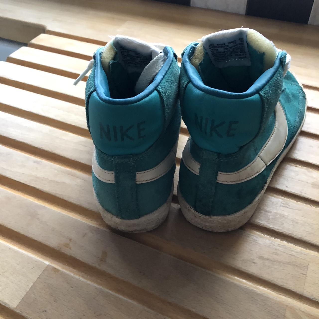 womens size 4 nike trainers