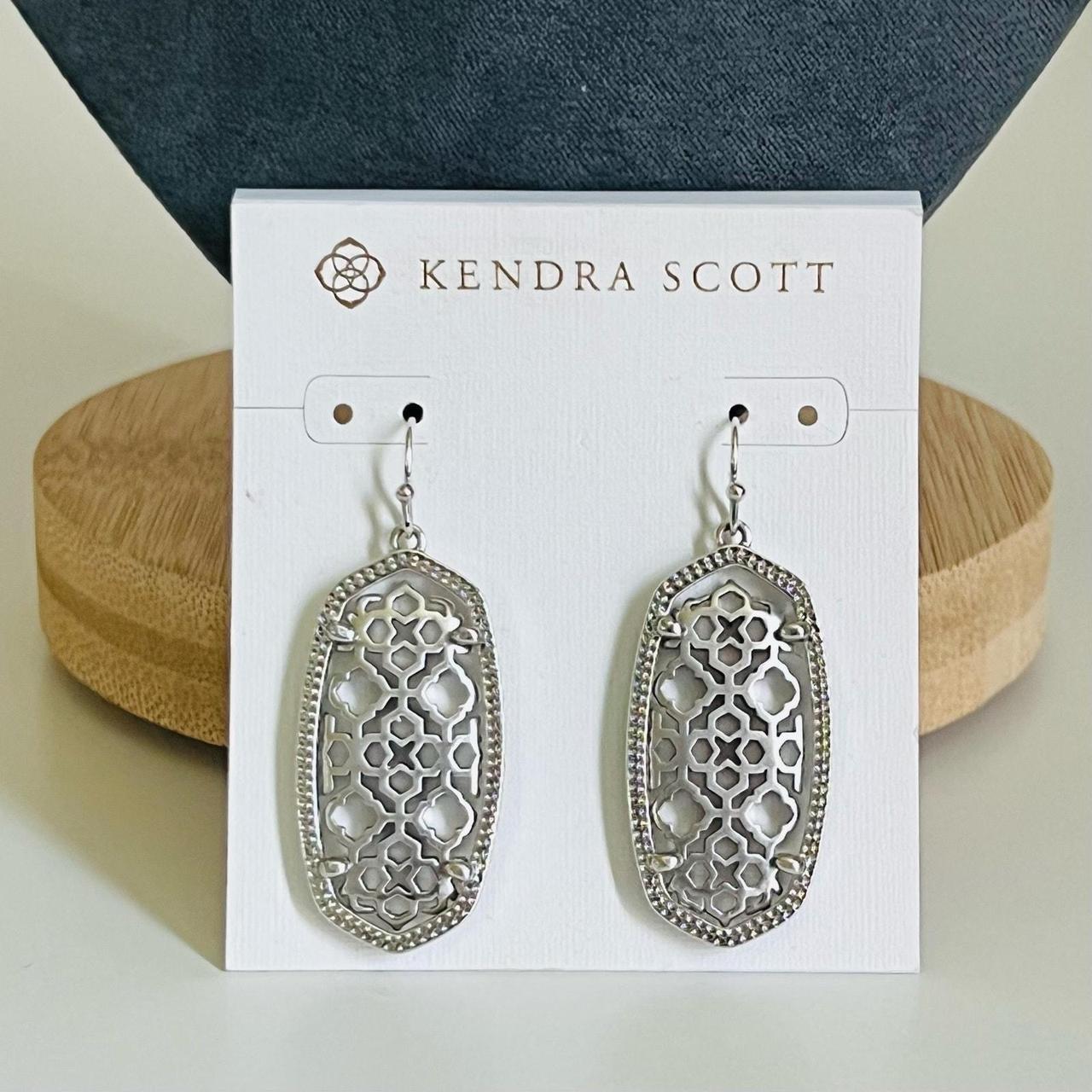 NWOT Kendra factory Scott Earring’s