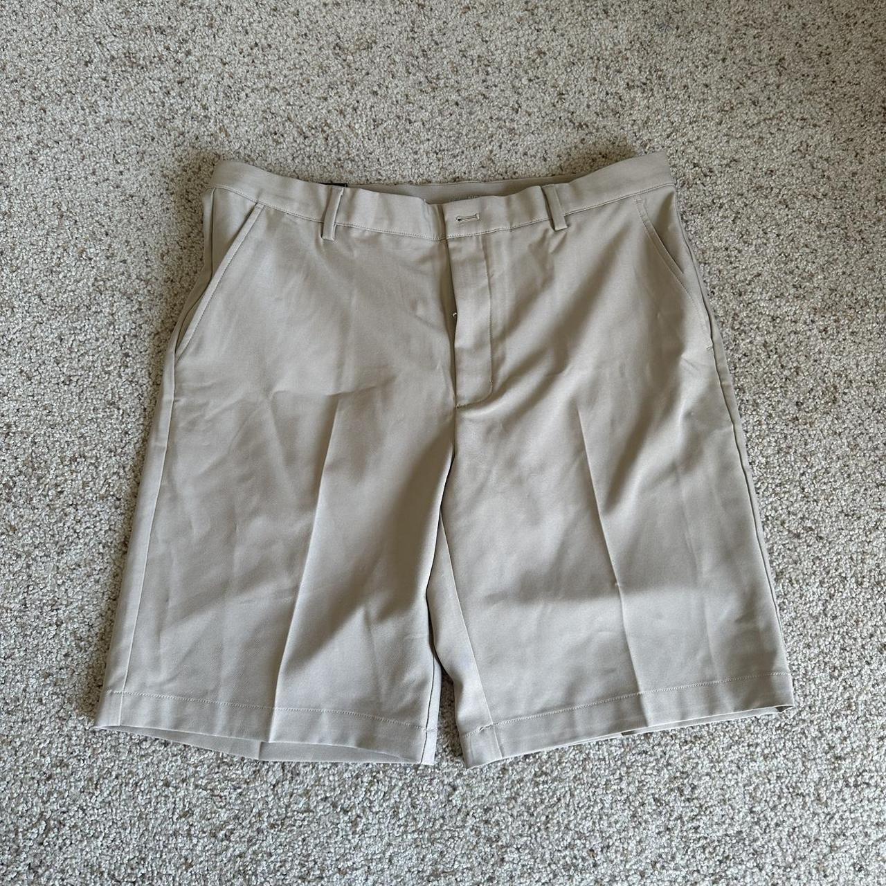 Greg Norman Collection Men's Shorts | Depop