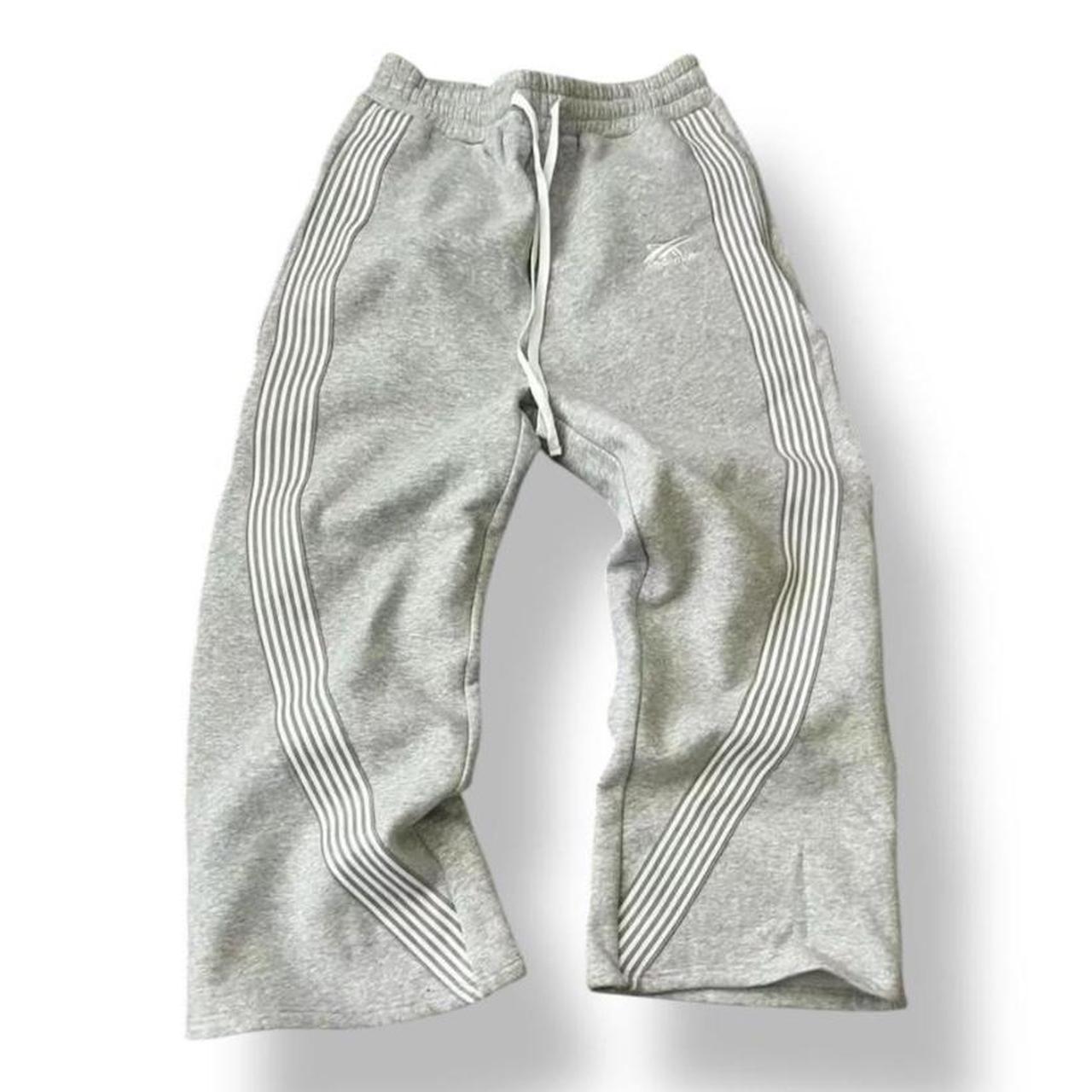 item listed by slixix