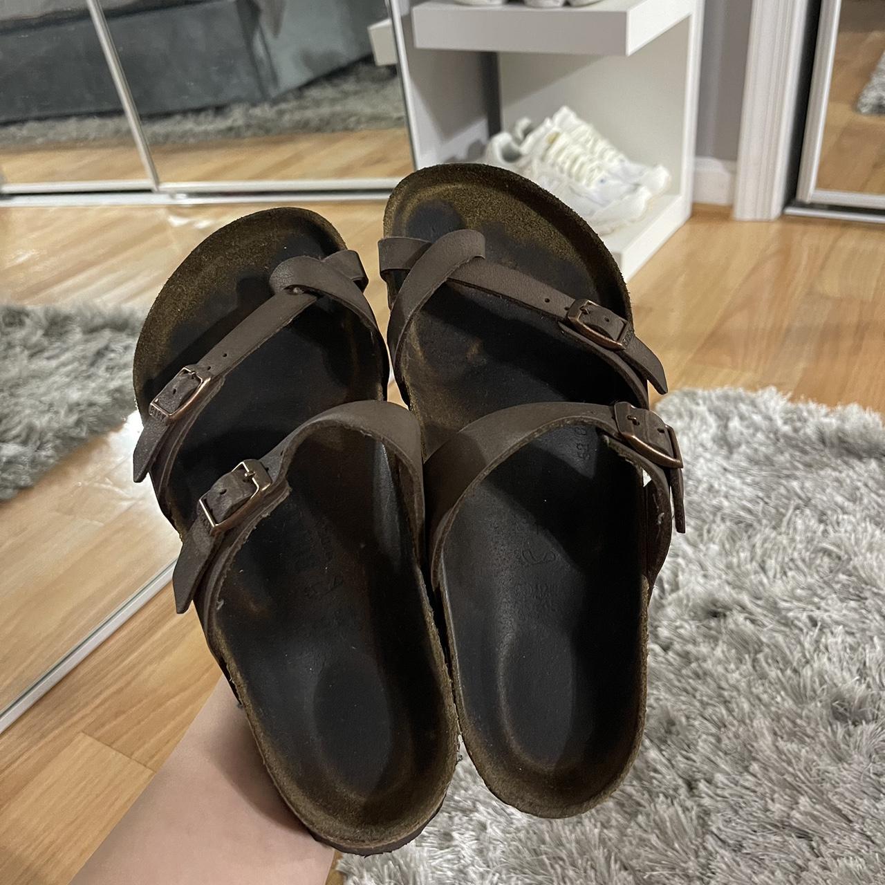 womens size 7 birkenstocks