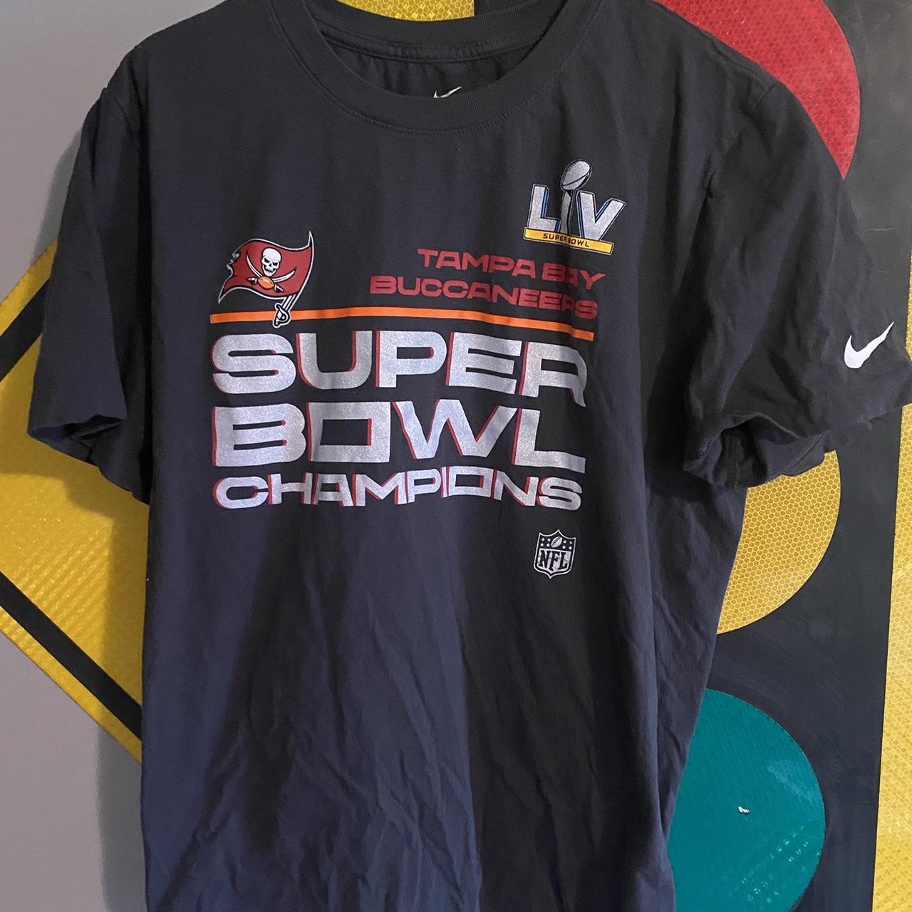 TAMPA BAY BUCCANEERS CHAMPIONS LIV SUPER BOWL T-SHIRT