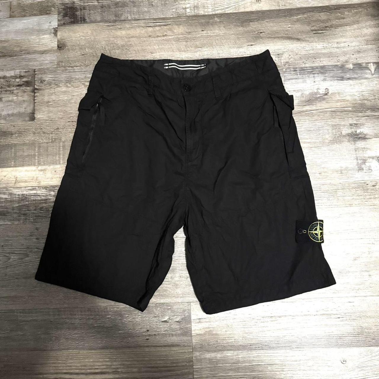 パンツ STONE  20SS Cargo Shorts-Blk/28 Stone Island | Junior Cargo Shorts | Cargo Shorts | Cruise