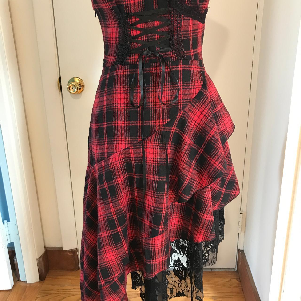 Black and red plaid outfit best sale