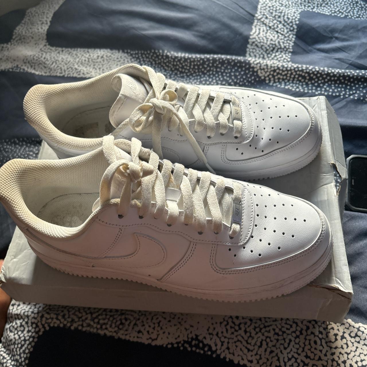 Used Air Force 1 ‘07 White size 9.5 - Depop