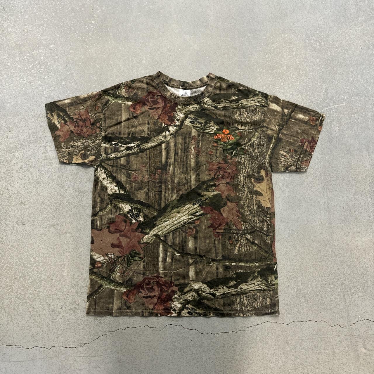 Vintage 2000s camo mossy oak Tshirt -size large... - Depop