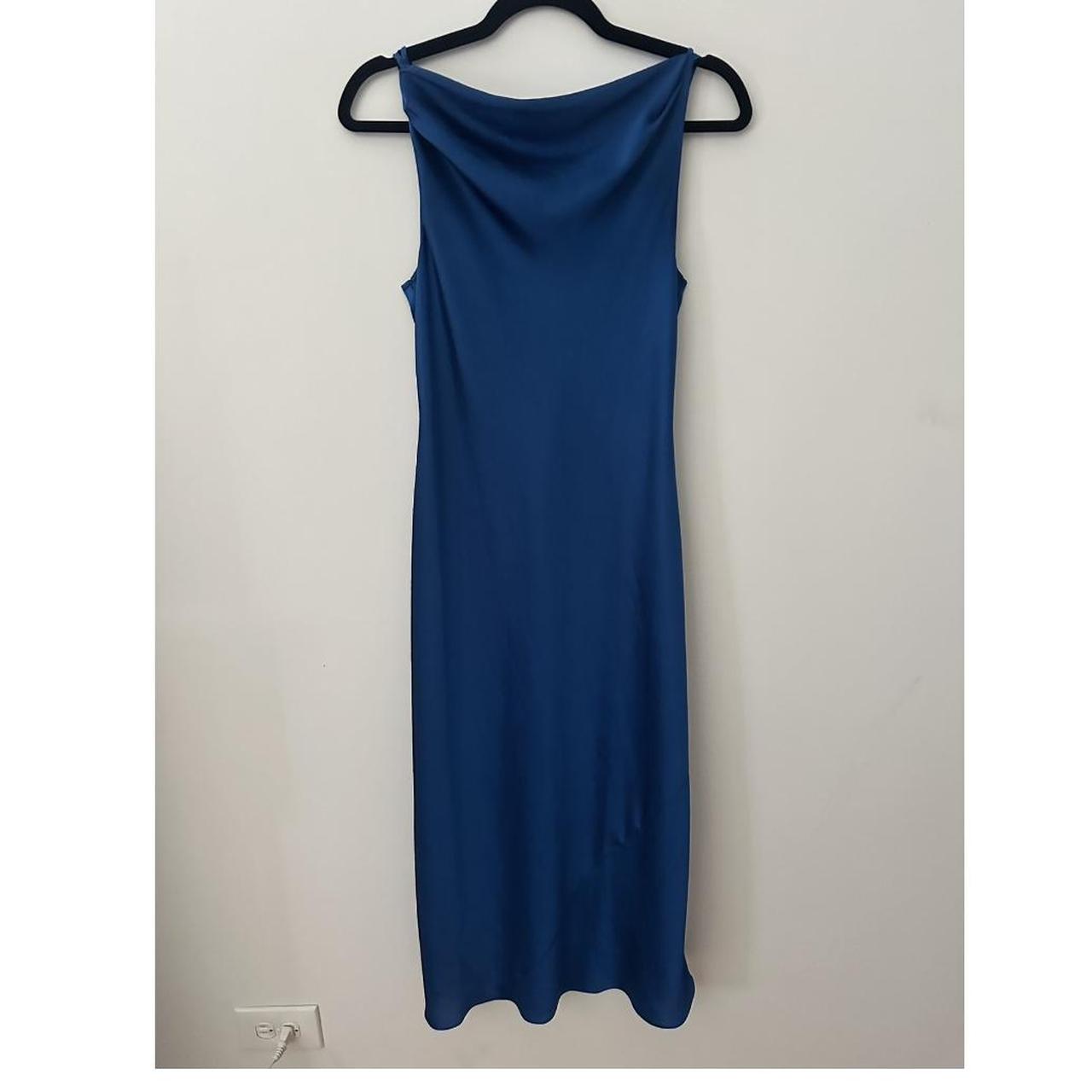 item listed by dizzy_closets