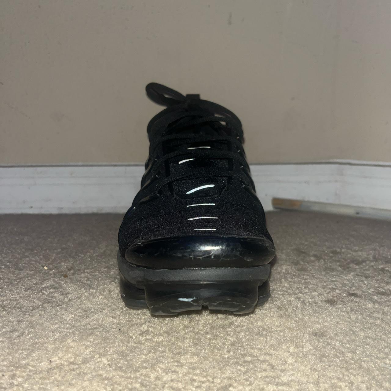 Vapormax plus black size on sale 11