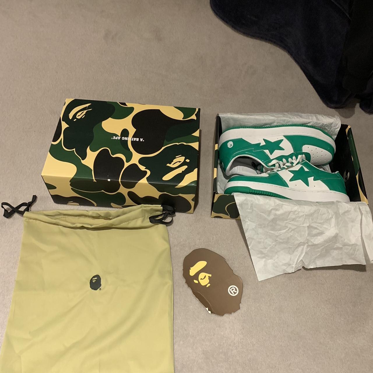 BAPE Men's White and Green Trainers | Depop