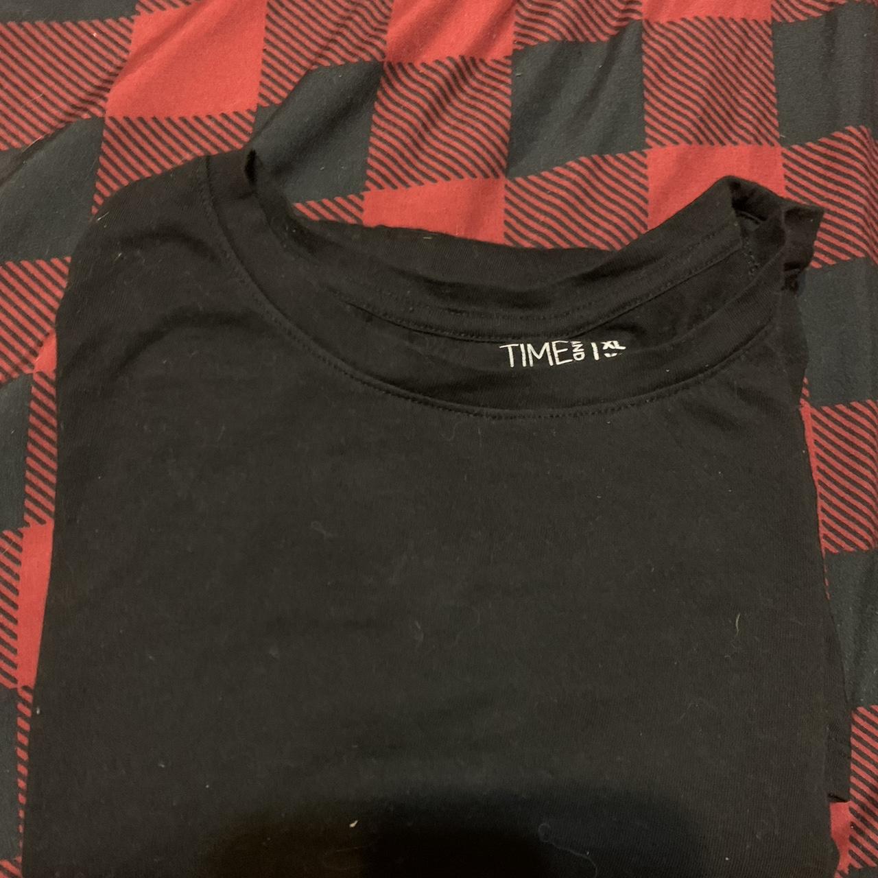 Walmart Women's Black Tshirt Depop