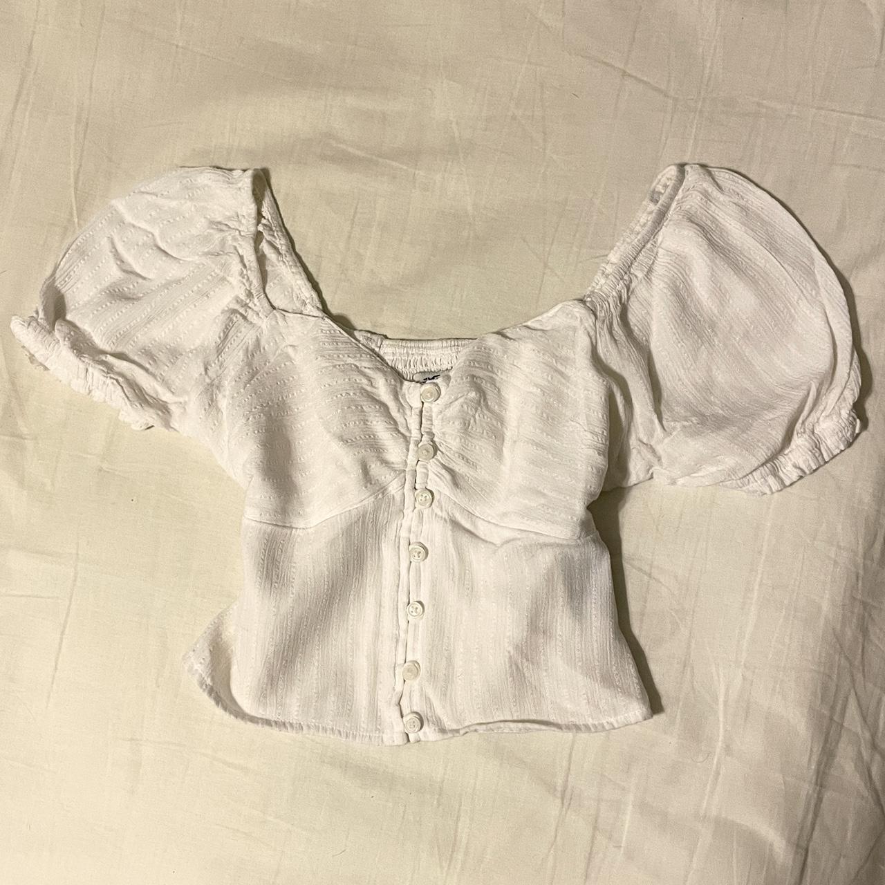 Hollister puff sleeve (crop) top Brand new and
