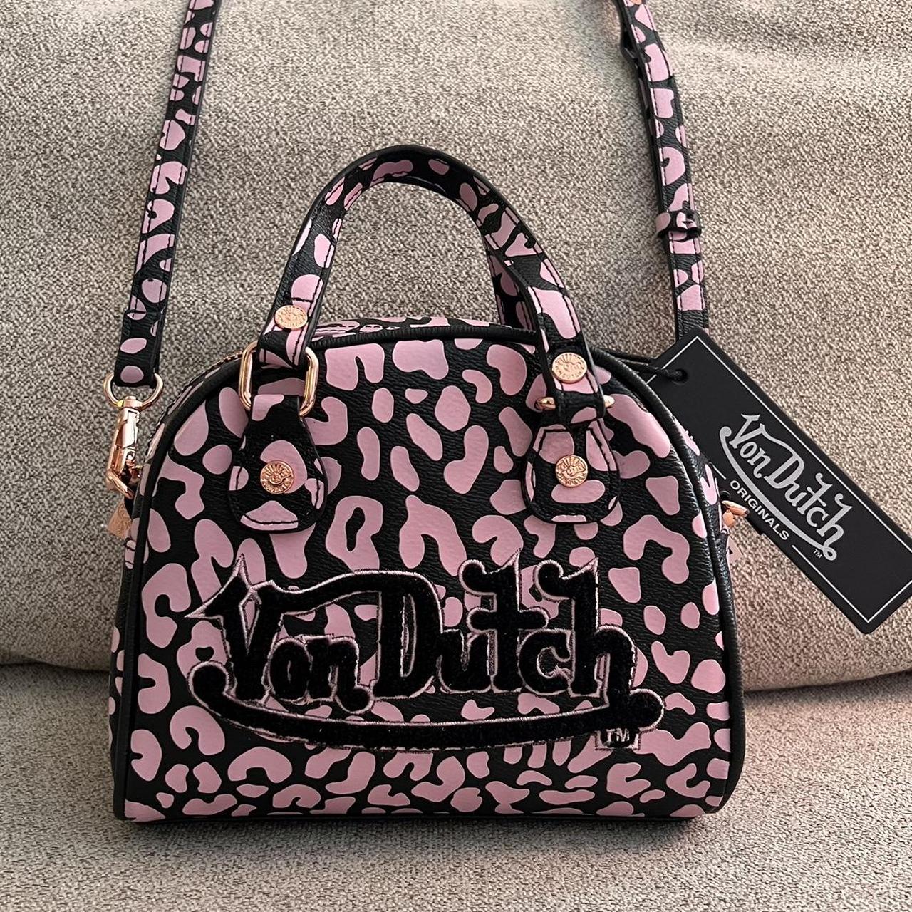 SALE明日まで！Von Dutch ピンク バッグ Pink von-dutch-bag - Depop