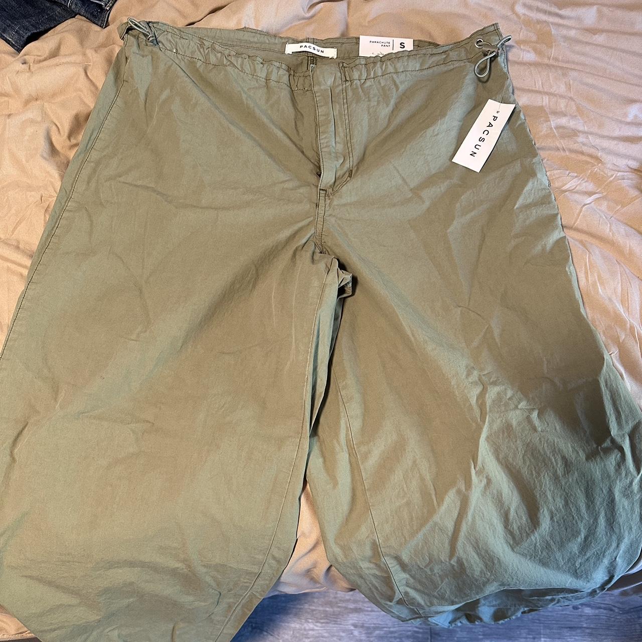 PacSun Women's Green and Khaki Trousers | Depop