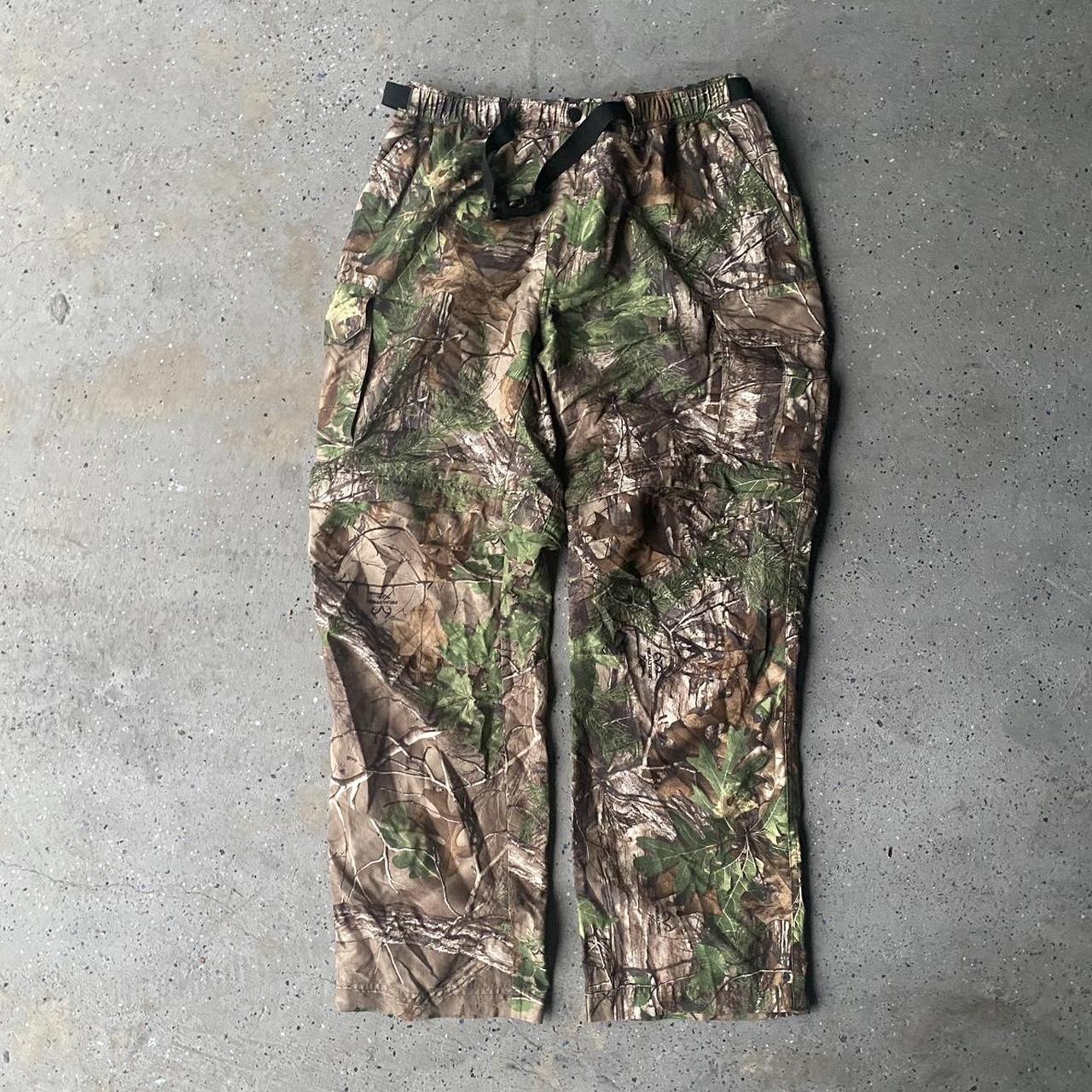 Y2K Realtree Camo Cargo Pants • Labeled size L... - Depop