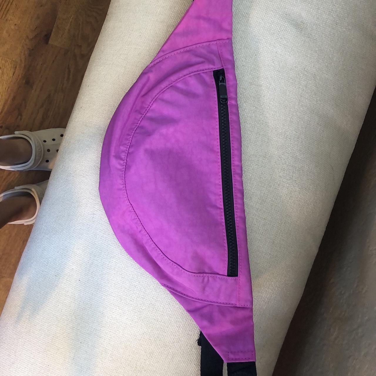 NWT BAGGU Crescent Fanny pack Never used! Extra... - Depop