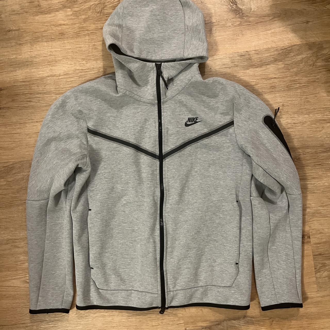 New Grey nike tech fleece no distressings or stains ... - Depop