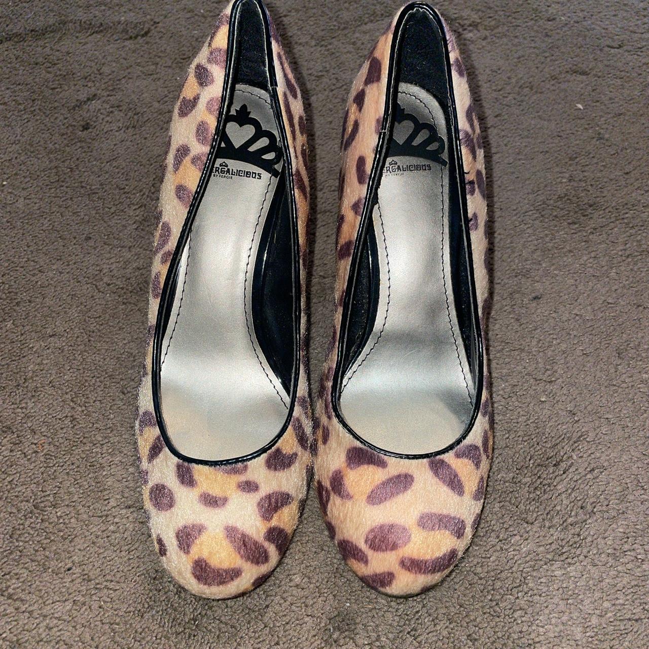 Fuzzy discount cheetah heels