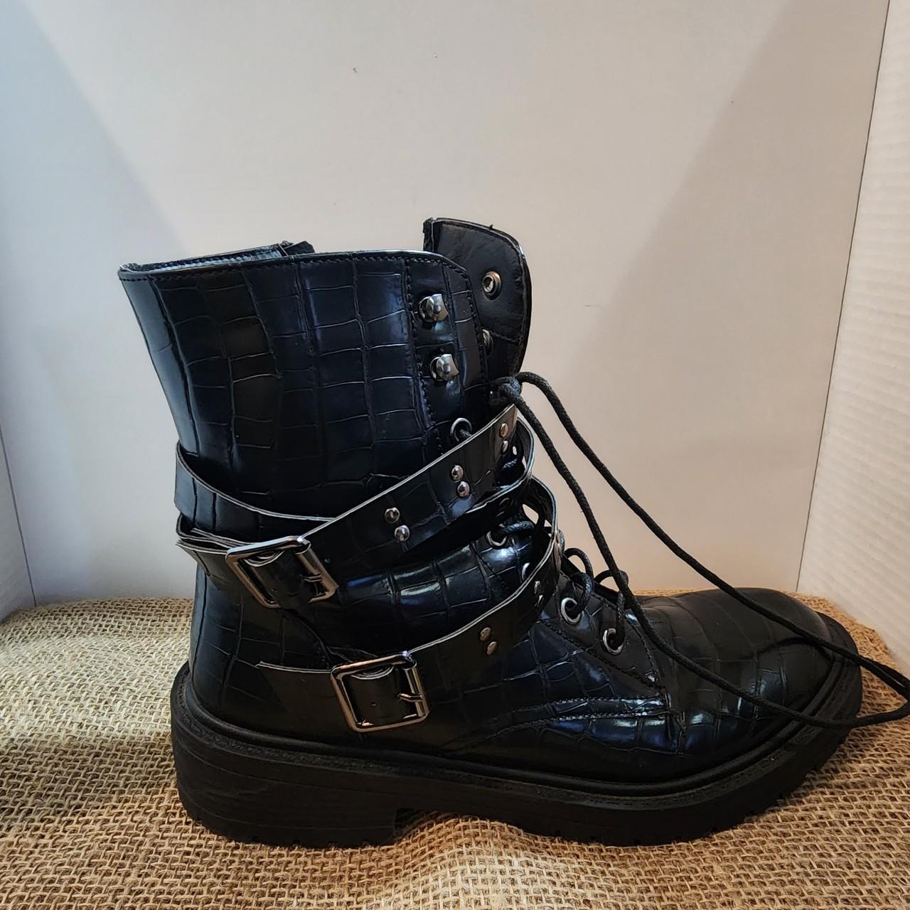 Madden girl 2025 combat boots