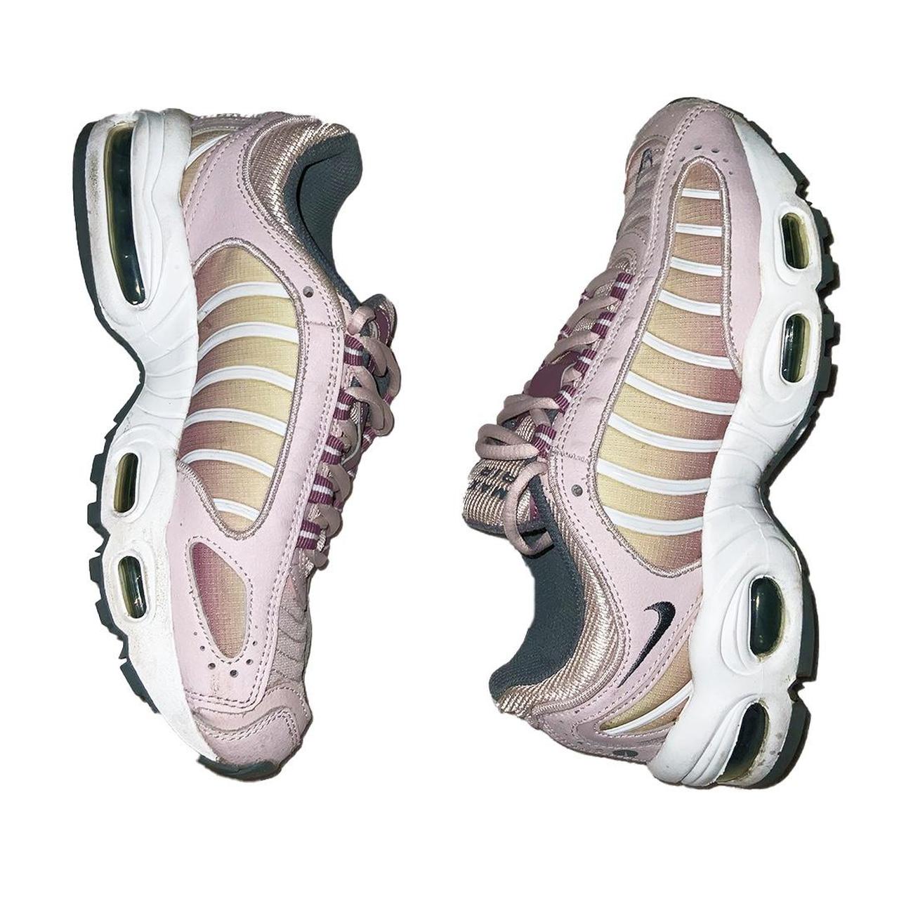 nike air max tailwind iv barely rose