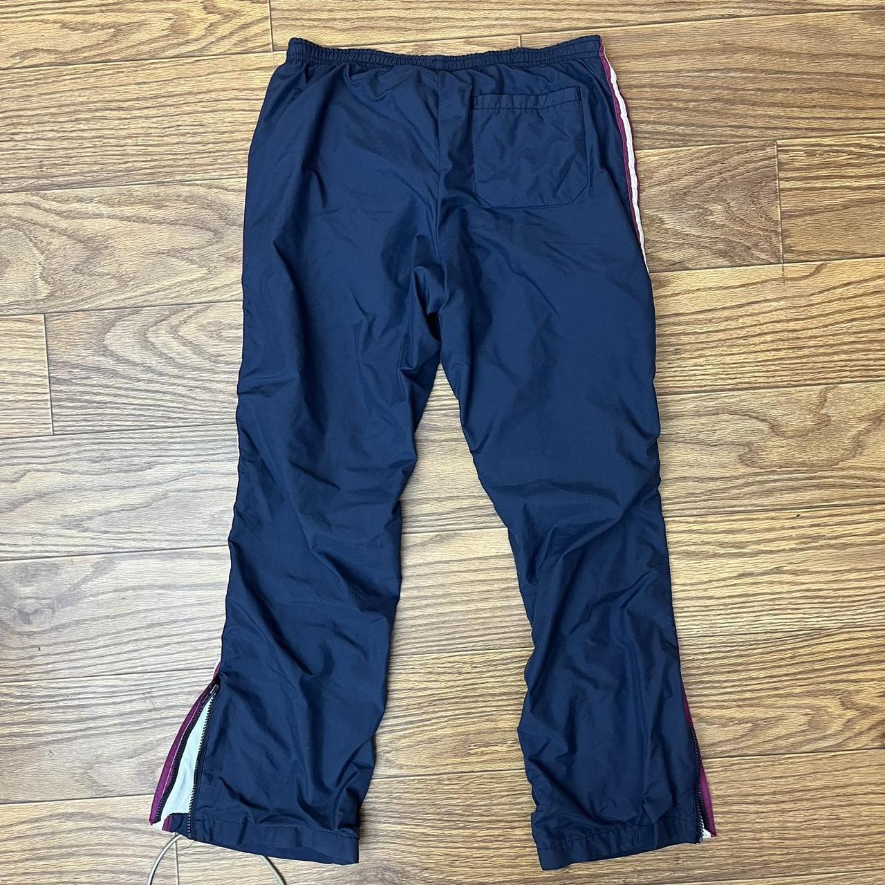 Aeropostale Y2K Navy Cheerleading Style Zipper Leg... - Depop