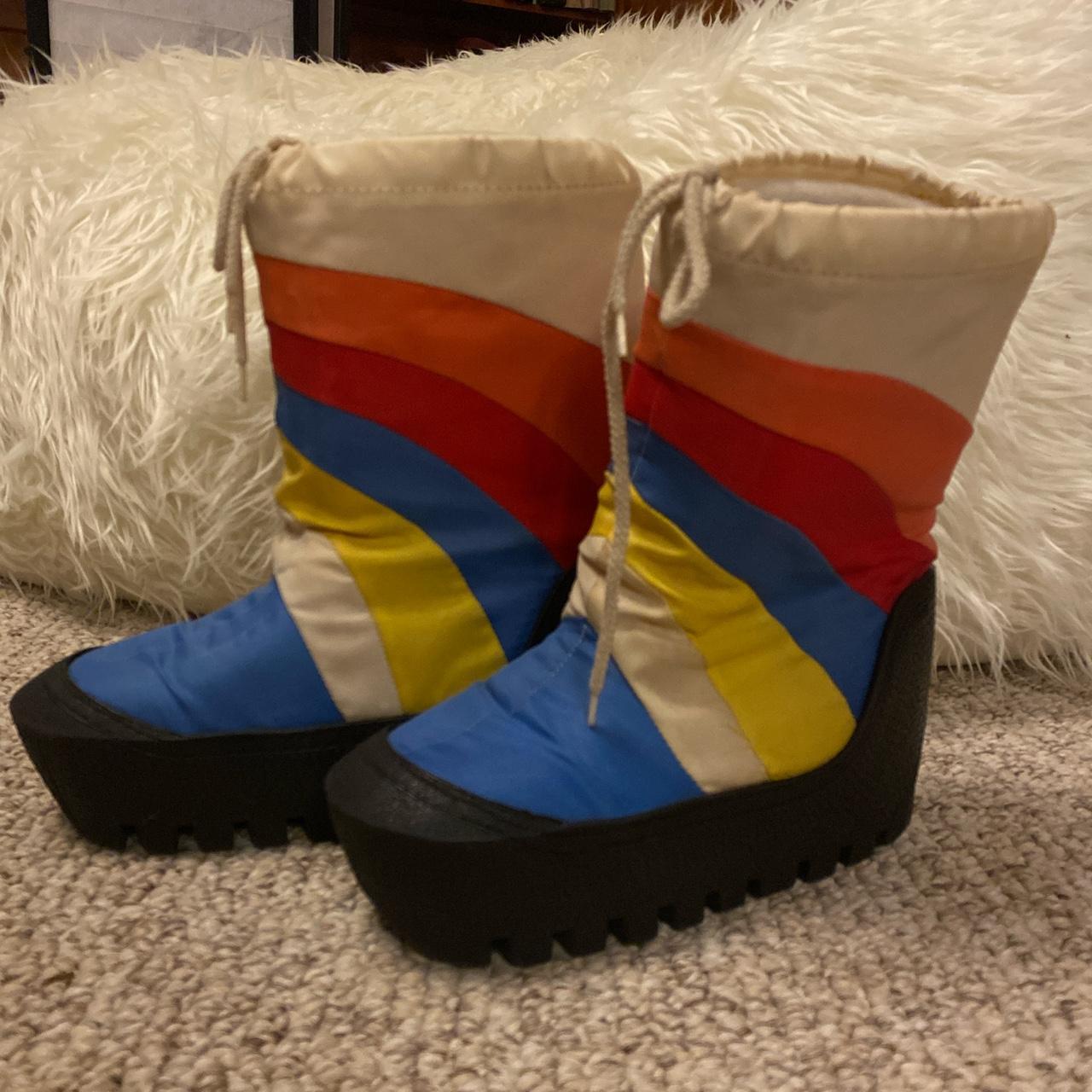 Retro rainbow platform snow boots size 5 to 6... - Depop