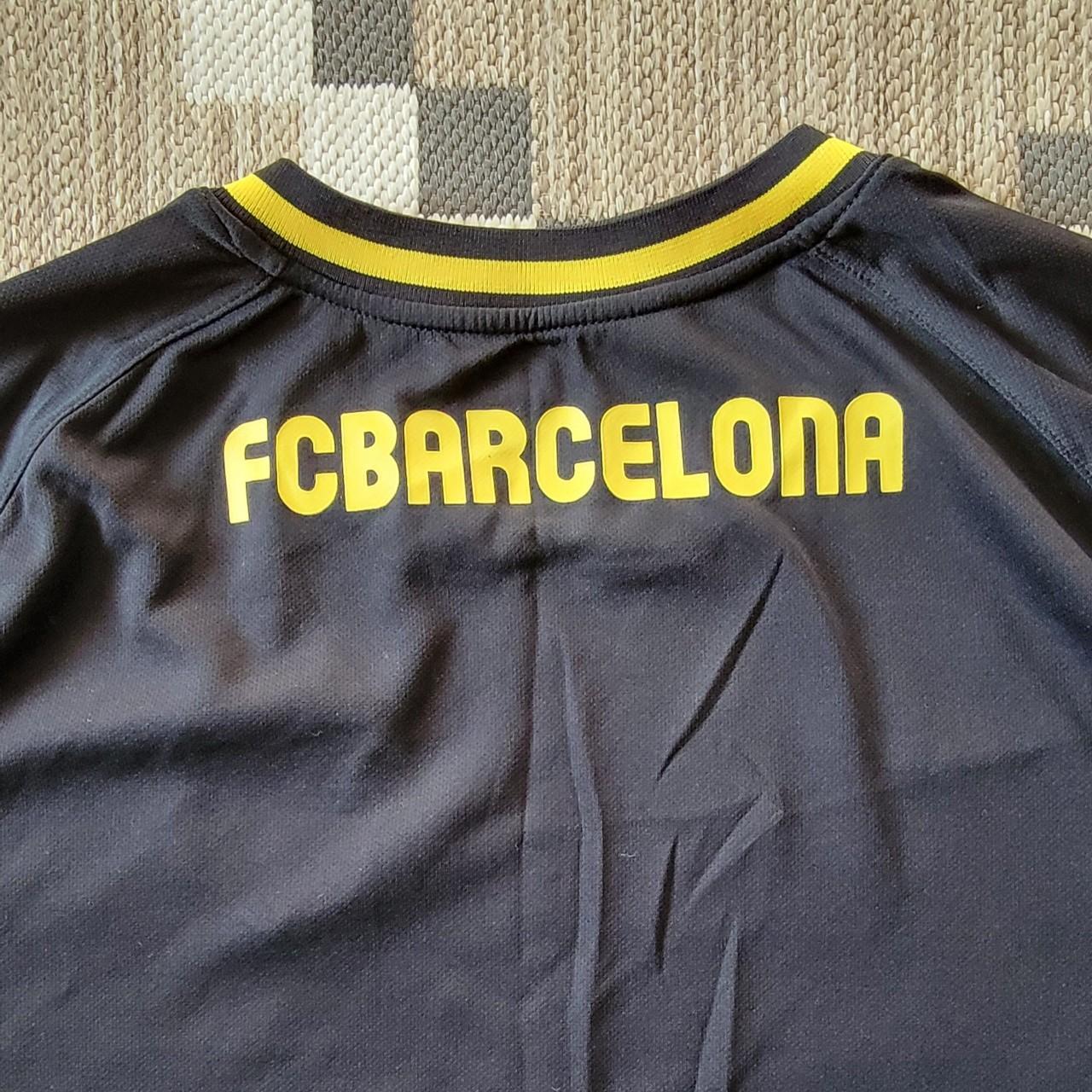 FCB Barcelona Soccer Jersey Shirt Size XL. No rips,... Depop