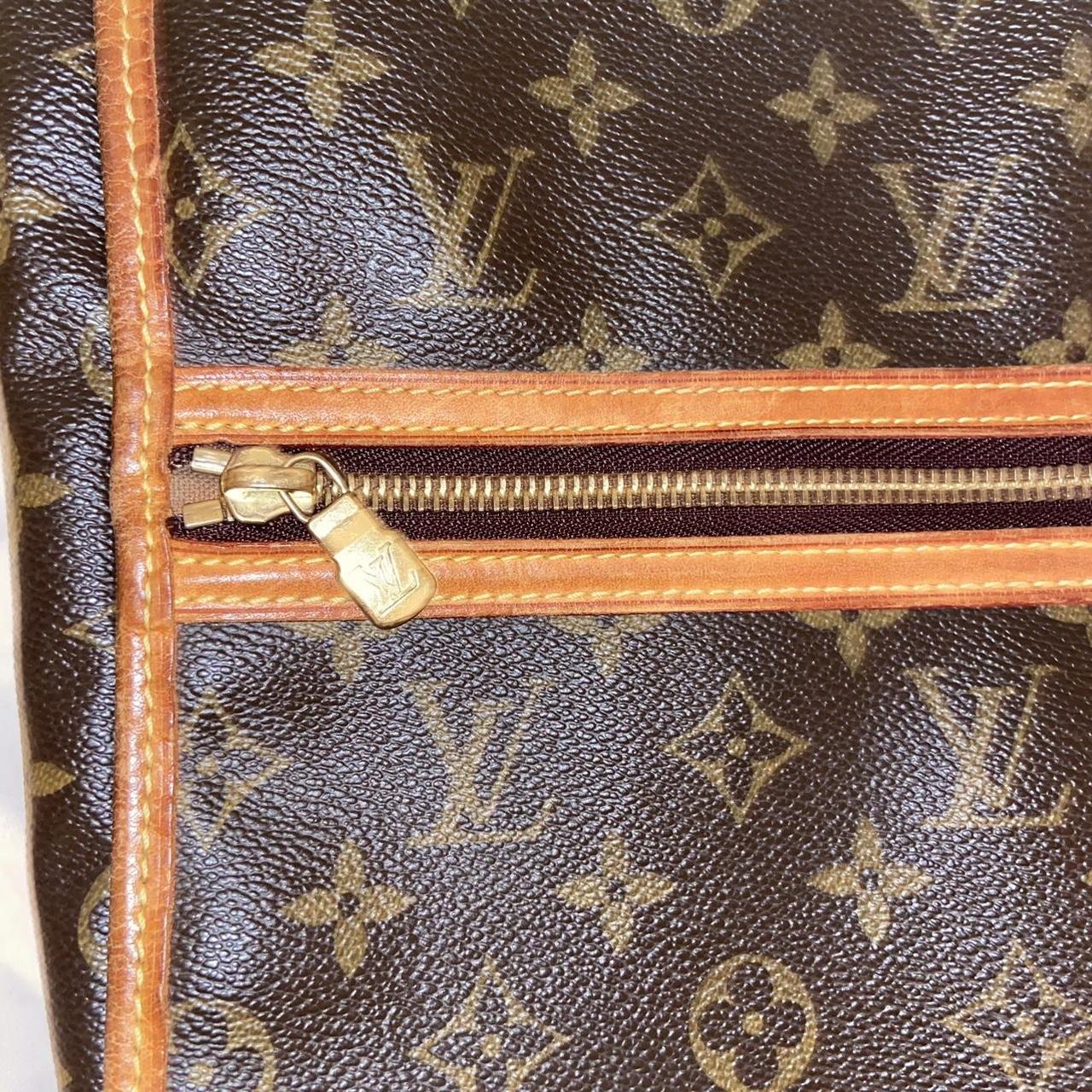 Louis Vuitton Bosphore PM MESSENGER crossbody bag 💼  - Depop