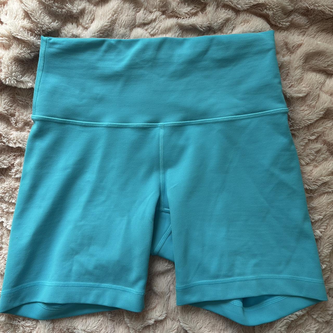 item listed by melirubioo