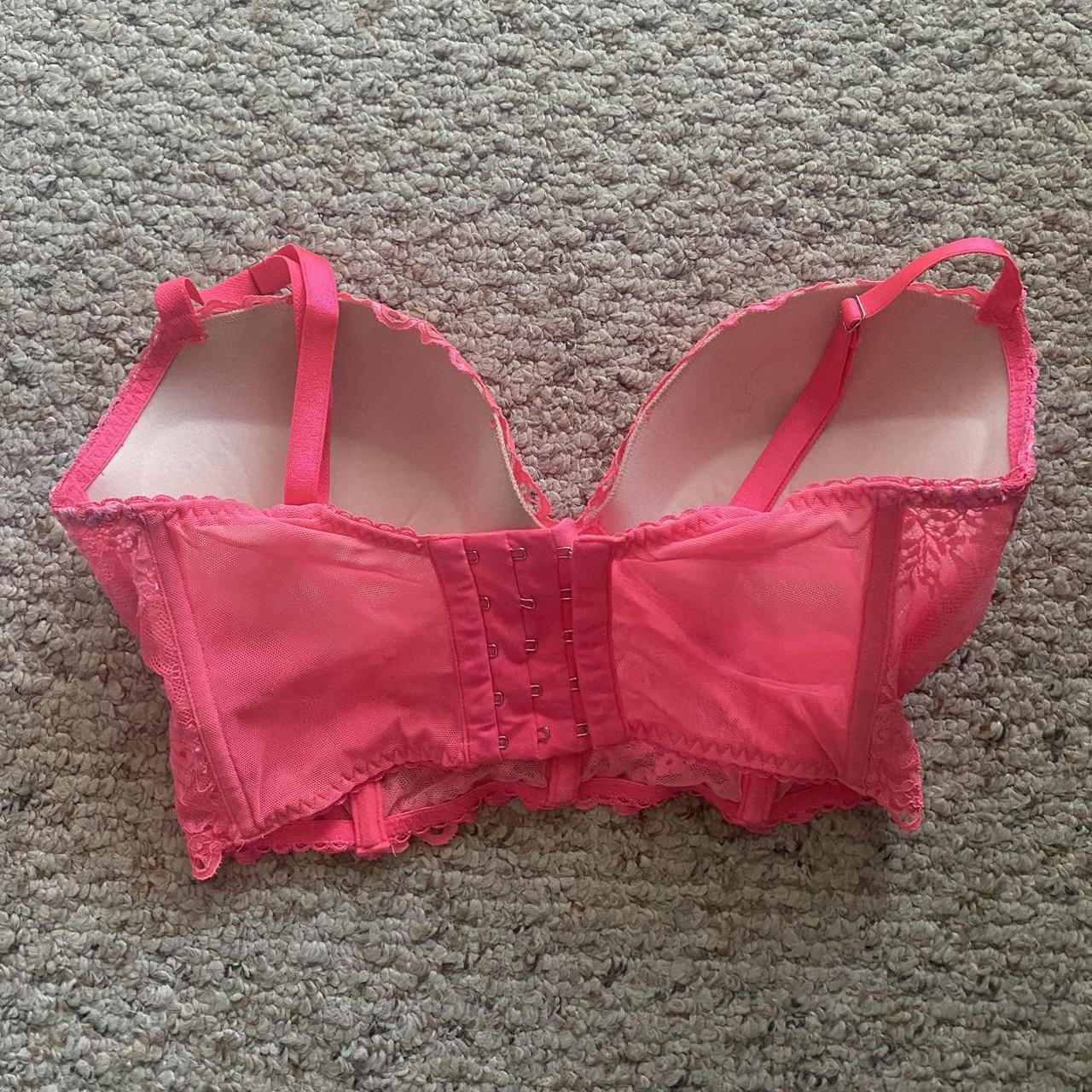 Victoria's Secret bikini top size 34DD • • Vs pink - Depop