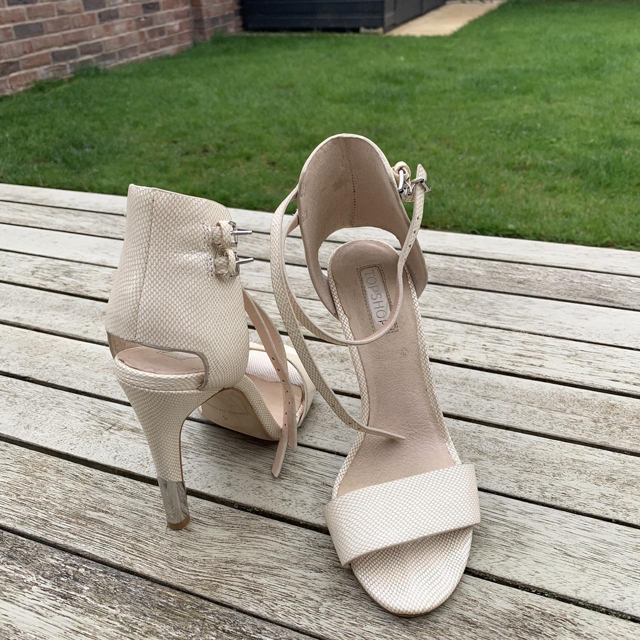 Topshop 2025 cream sandals