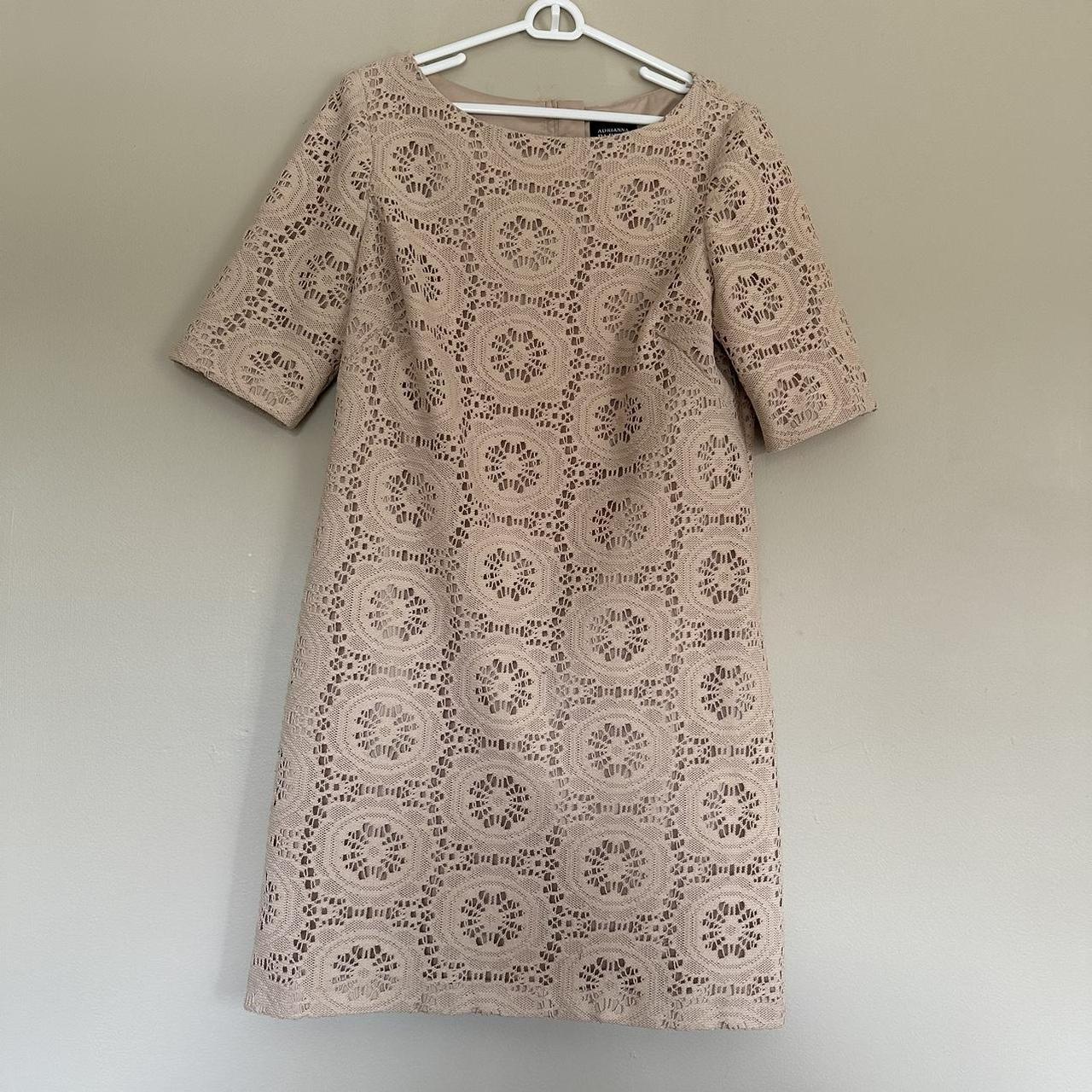 adrianna papell dress Crochet Biege Size