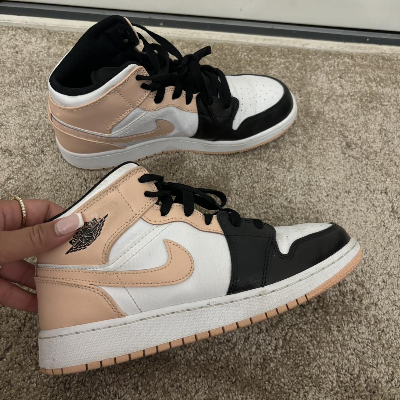 jordan 1 crimson tint fit