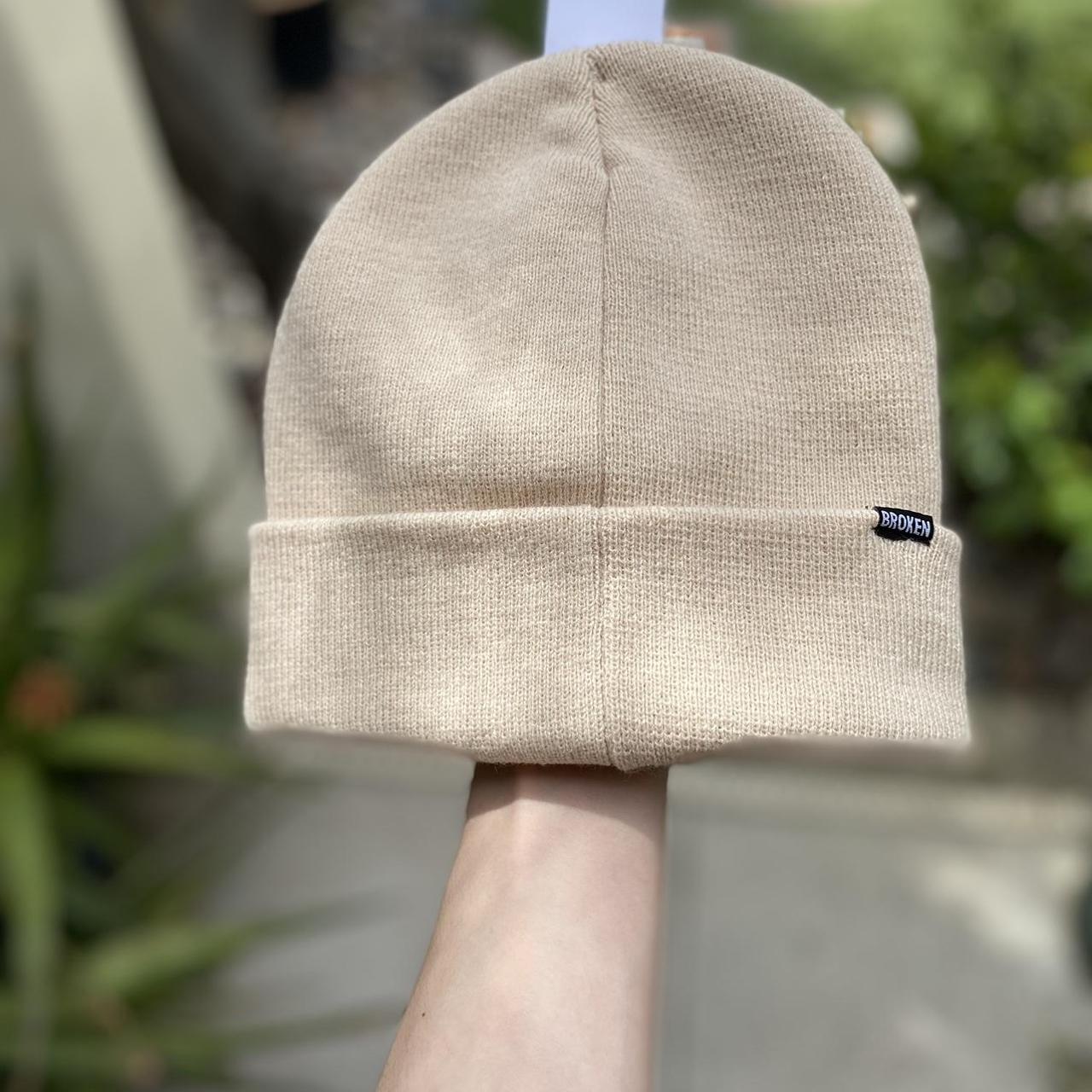 Zumiez Men's Cream and Red Hat Depop