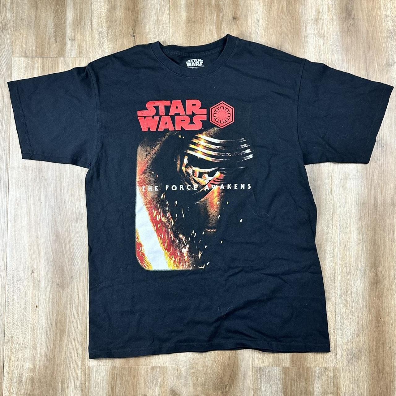 Star Wars Men's Black and Red T-shirt | Depop