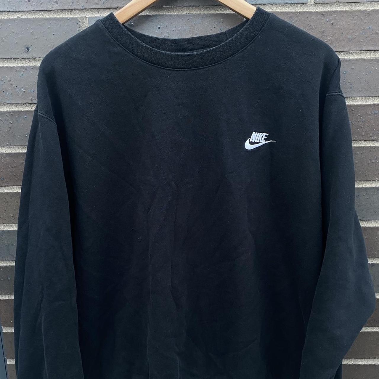 nike sweater mini swoosh