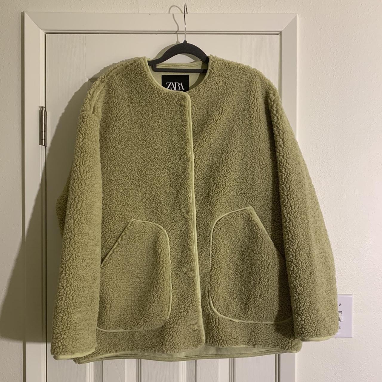 Zara Women's Green Coat | Depop