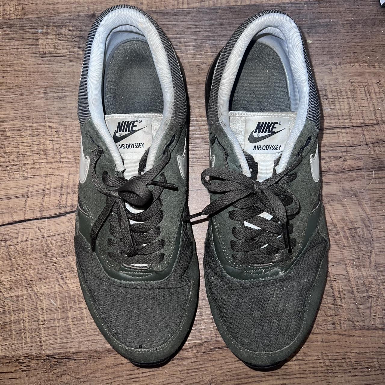 mens nike khaki trainers