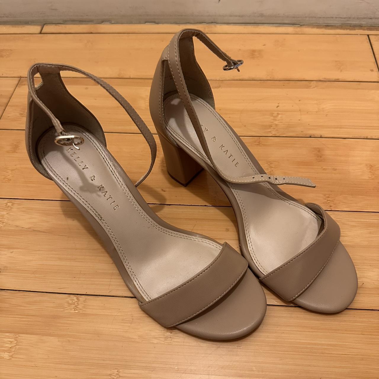 item listed by sophminucci