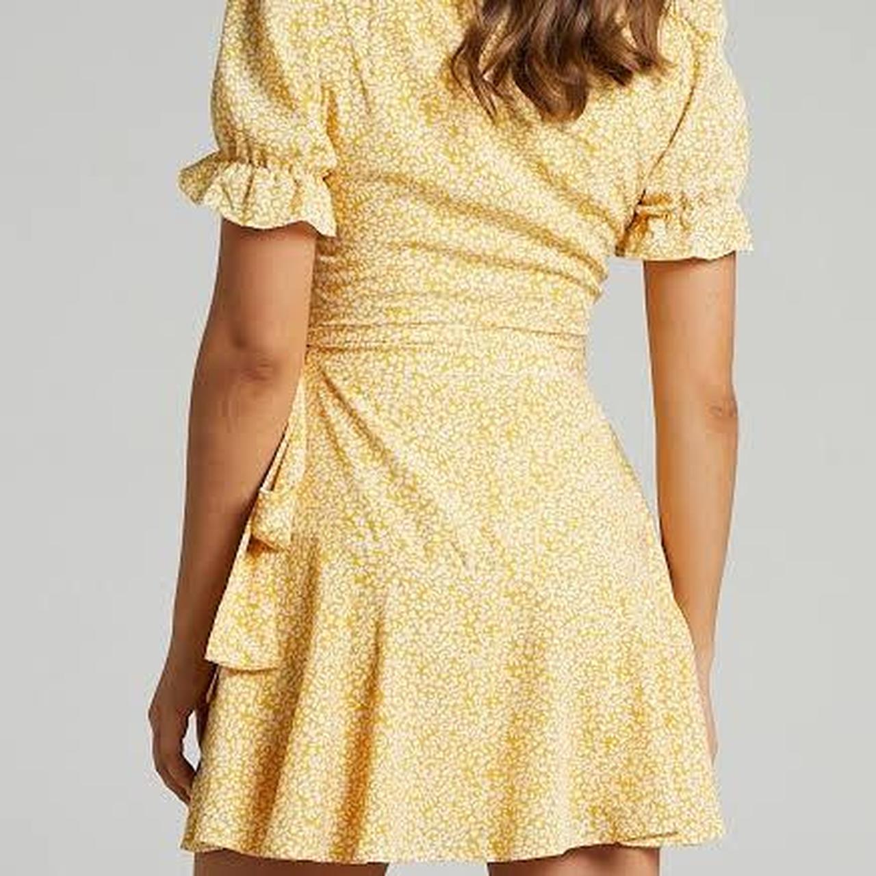 Showpo Azelle wrap dress in yellow floral, brand new... - Depop