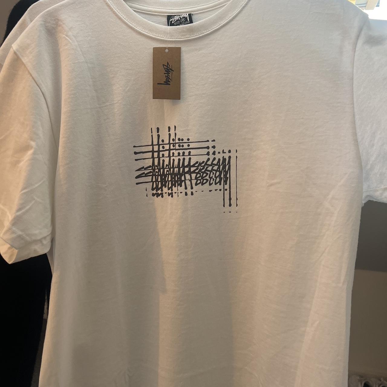 ★送料・関税込★STUSSY★REFRACTED TEE★WHITE★ Stussy Refracted Tee Deadstock White Size | Depop