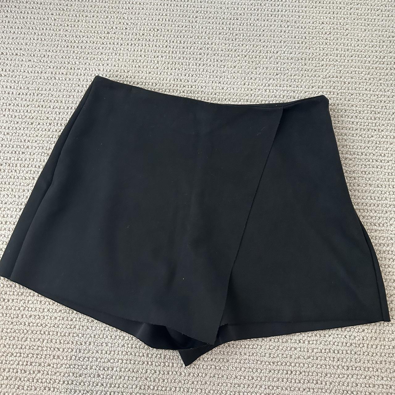 item listed by emeeel000