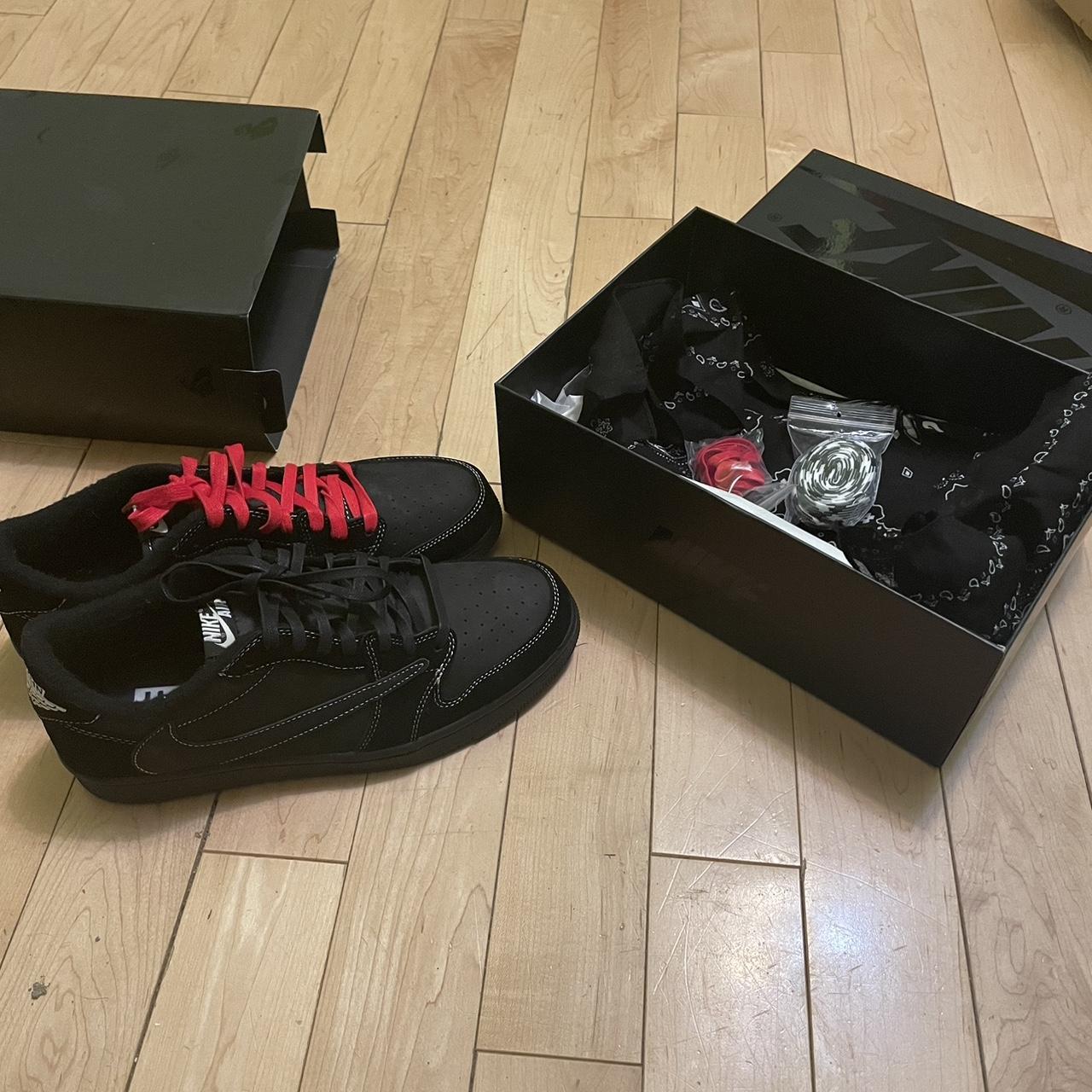 mens size 11.5 football cleats