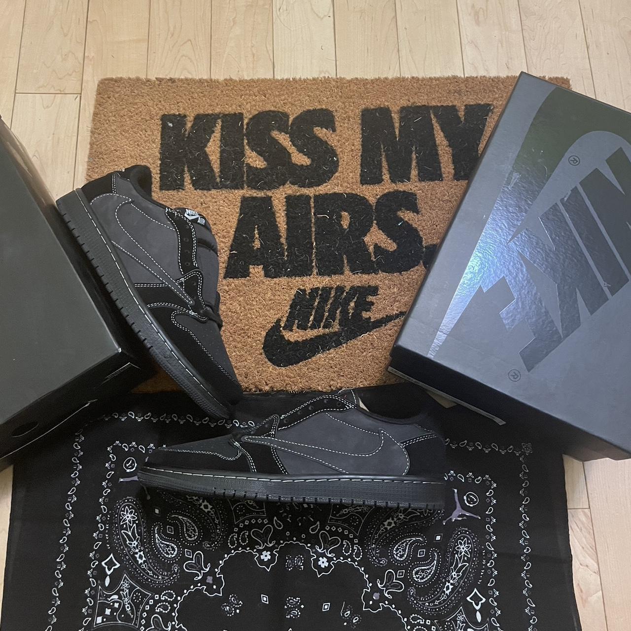 travis scott jordan 1 low retail